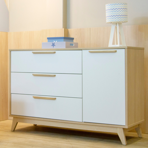 Cômoda Infantil Quater Linha Petit 3 Gavetas e 1 Porta
