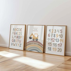 Kit 3 Quadros Alfabeto Número Letras Retroescavadeira Quarto Menino Infantil Ref. 01