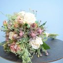 Ver imagem 2 de Buquê de Flores Artificiais Rosas e Flores do Campo