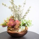 Ver imagem 6 de Arranjo Moderno Artificial de Flores, Suculentas e Folhagens para Mesa de Jantar