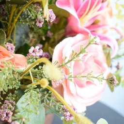 Arranjo de Flores Artificiais Rosas e Lírios Pink Redondo - 6