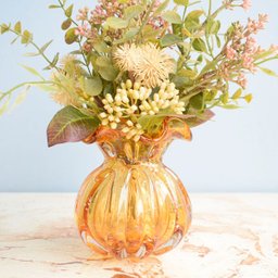 Arranjo de Flores do Campo Artificiais no Vaso Trouxinha Âmbar | Linha Permanente Formosinha - 5