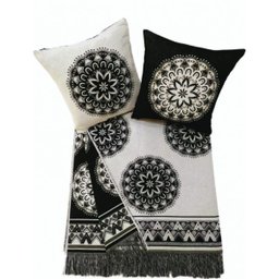 Kit com 2 Almofadas Jacquard Mandala Preto com enchimento (45x45) + 1 Xale para Sofá Mandala Preto - 1