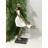 Estatueta Mãe Girando Filha Resina 32cm 257-10039-Espressione - 4