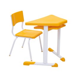 Conjunto HEXAGONAL Mesas e Cadeiras - 06 A 09 anos - INFANTO JUVENIL - REALPLAST - 42000 - 4