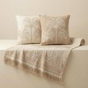 Ver imagem 2 de Kit Manta e Almofadas Decorativas para Sofá Cali Bege - Nexta Casa