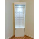 Ver imagem 4 de Prateleira Expositora Anita Slim com Armário - Design Funcional e Elegante