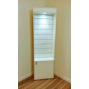 Ver imagem 6 de Prateleira Expositora Anita Slim com Armário - Design Funcional e Elegante