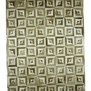 Tapete de Couro Legítimo Geométrico - 2.45x3.05 - Champagne Claro e Escuro - 250602075689