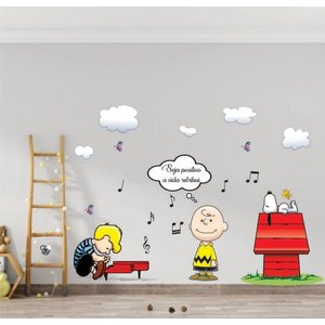 Adesivo de Parede Snoopy Charlie Brown e Frase