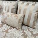 Ver imagem 2 de Kit Manta Medalhão, 2 Capas de Almofadas e 1 Almofada Retangular Bege Cobre 45cmx45cm