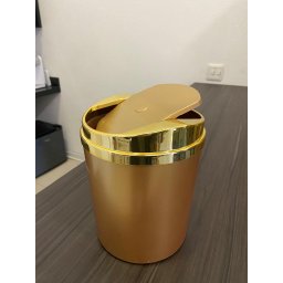 Lixeira Plástica 5L Tampa Basculante Retangular Rotaplast:Rosé Gold - 4