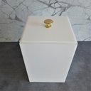 Ver imagem 2 de Lixeira Acrílica Banheiro e Lavabo Premium Luxo Esconde Sacola