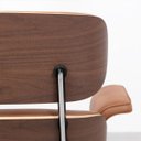 Ver imagem 2 de Poltrona Charles Eames com Puff – Caramelo