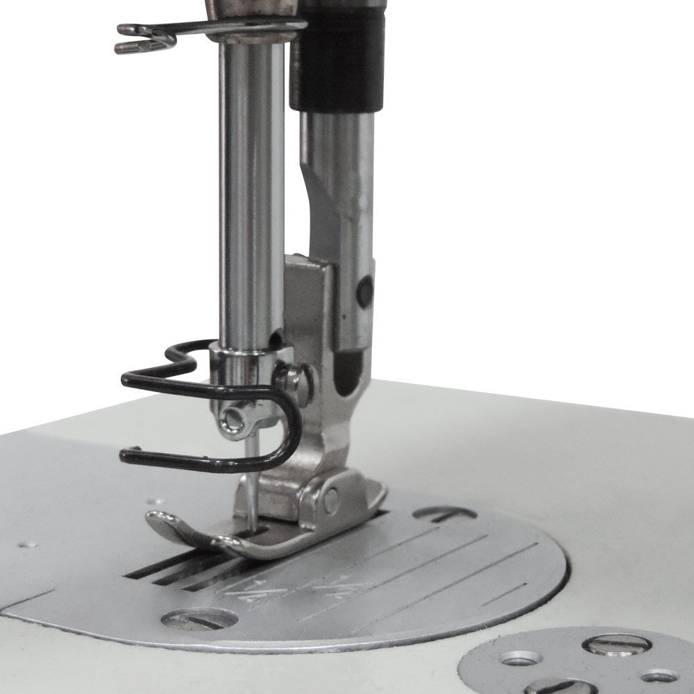Máquina de Costura Industrial Reta Eletrônica com Painel Digital S-4VK - SilverStar BRINDE - Luminár - 4