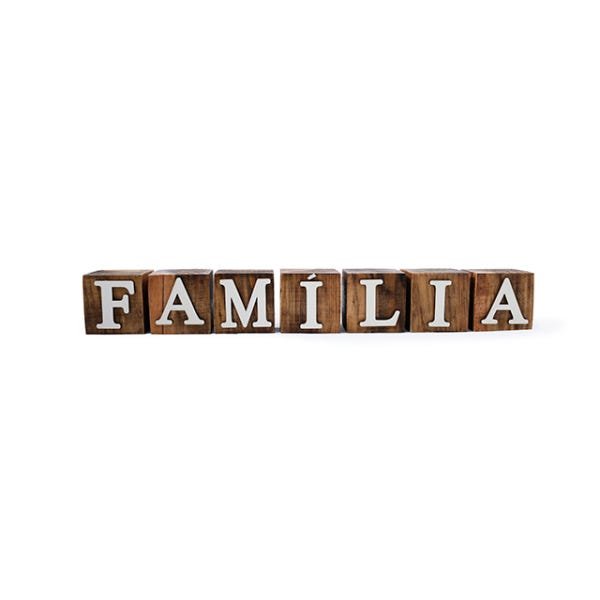 Palavra Família em madeira 6x6x6 cm - 1