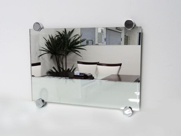 Espelho Lapidado com Bisotê Fixado com Botões - 30x40cm - 1