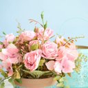 Ver imagem 2 de Arranjo de Flor Artificial Rosas Rosa no Vaso Azul Turquesa