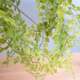 Arranjo de Folhagem Pendente Artificial No Vaso Cumbuca Cinza - 2