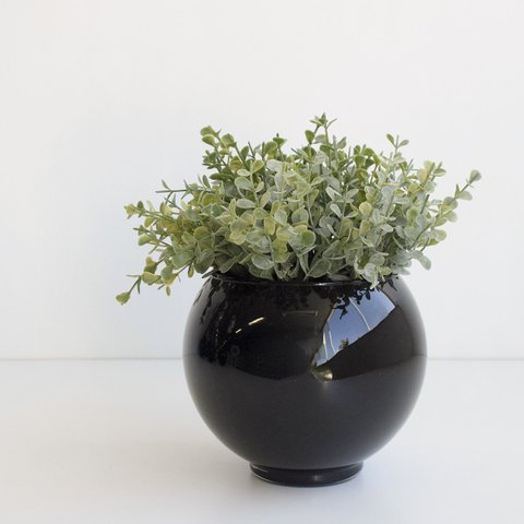 Arranjo de Folhagem Eucalipto Artificial no Vaso de Vidro Preto |linha Permanente Formosinha