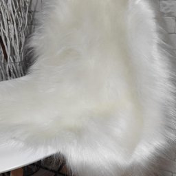 Manta Xale de Pelúcia Pelo Alto Branco Para Sofá/Cadeira Decoração Youtubers 1,00x80cm - 3