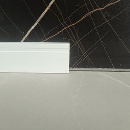 Rodapé Poliestireno Frisado Lev72 Santa Luzia - 2,4mx07cm - 4