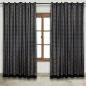 cortina quarto voal xadrez preto com forro branco 3,00x2,20