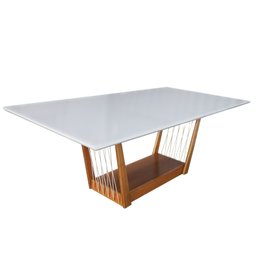 Sala de Jantar Olivia (base+tampo) 2,20x1,10, com 8 Cadeiras Olivia Verniz Nogueira, Corino Branco - - 2