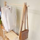 Ver imagem 3 de Arara para Roupas Slim GR 160A X 85L X 44P em Madeira de Pinus Cubomob