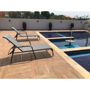 Ver imagem 5 de Espreguiçadeira Modelo Sling Tela Cinza Alumínio Preto para Jardim e Piscina