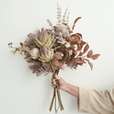 Ver imagem 1 de Buquê Majestoso de Proteas e Folhas Envelhecidas Artificial 70cm | Beleza Atemporal na Formosinha