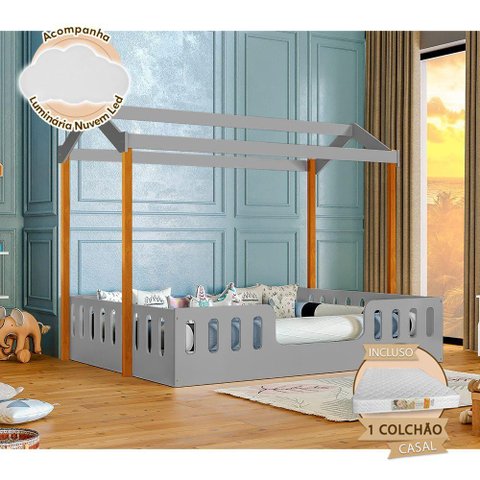 Cama com Colchão Montessoriana Casal Infantil Ágatha Cinza e Amêndoa Incluso Luminária