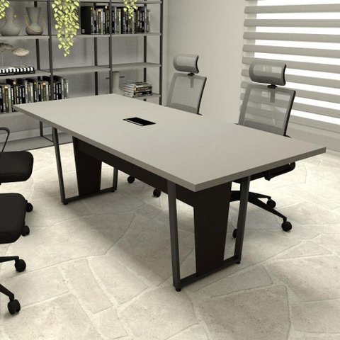 Mesa de Reunião Pés Metal 2m Cs Pre Caixa de Tomadas F5