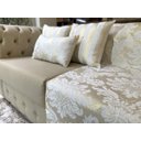 Ver imagem 2 de Kit Manta Geométrico, 2 Capas de Almofada e 1 Almofadas Retangular Luxo Branco com Dourado