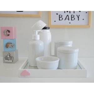 Kit Higiene Porcelana Bebê Bandeja Térmica Potes Cuidados Banho Maternidade K011 Nuvem Rosa.