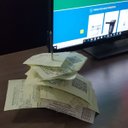 Ver imagem 4 de Espeto Para Fixar Papéis Organizador De Escritório Bancada