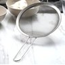 Peneira De Cozinha Coar Inox 20cm Polvilhar Escorrer Massas - 3