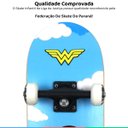 Ver imagem 3 de Skate Infantil Liga da Justiça Chibi Para Criança de 6 Anos Até 60Kg Bel Fix - Mulher Maravilha