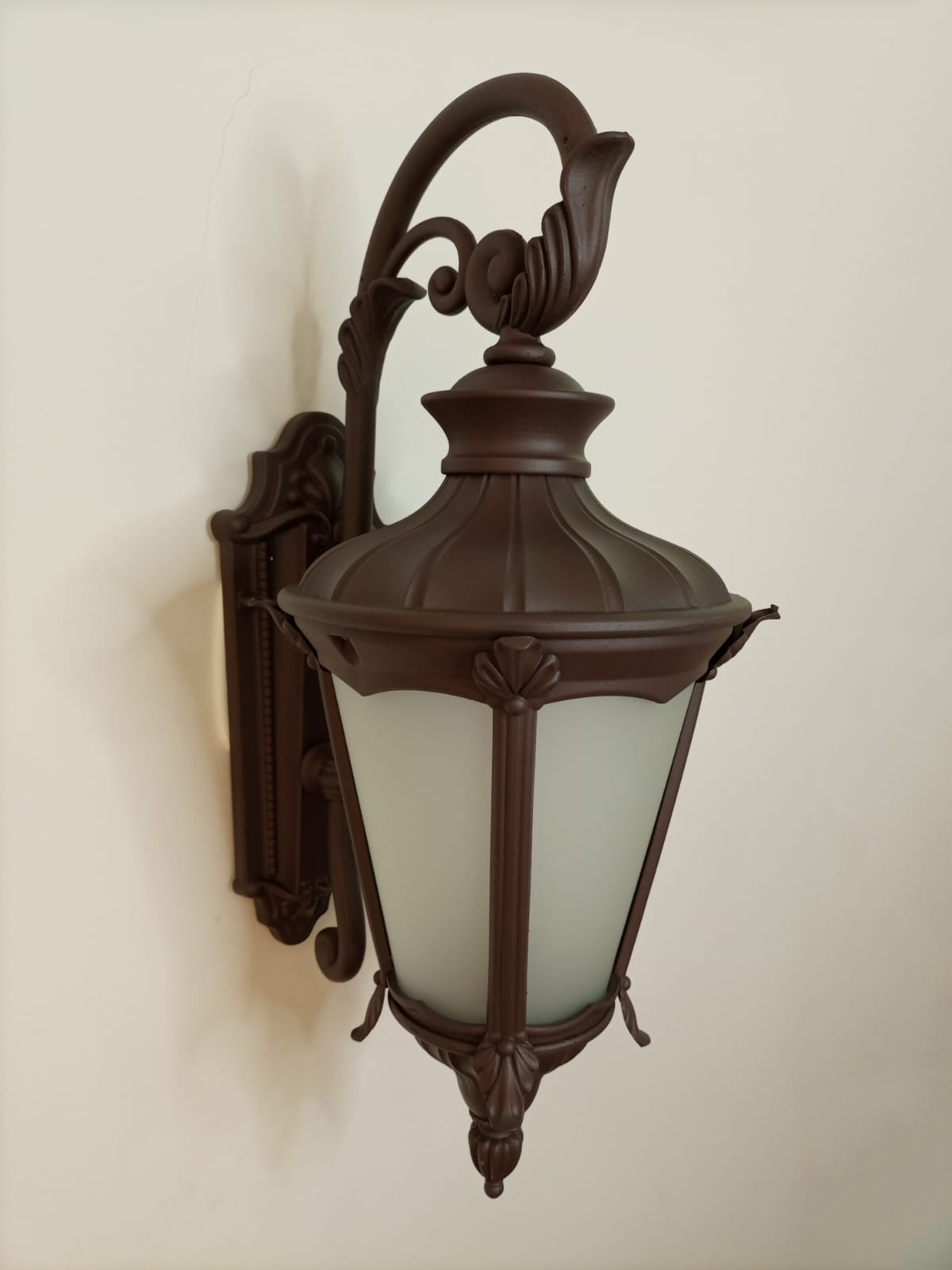 KIT COM 03 ARANDELAS COLONIAL VINTAGE 1L MARROM MadeiraMadeira