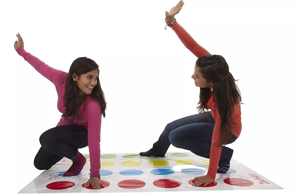 Jogo Twister Refresh com Tapete Clássico 98831 Hasbro - 3