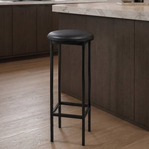 Banqueta Alta Kassel em Ferro Estofada Cor Preto - Kmj