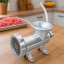 Ver imagem 2 de Moedor de Carne Manual Profissional no 22 Ferro Fundido Prata