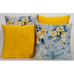 Kit com 4 Almofadas Decorativas Estampa Amarelo com Azul