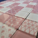 Ver imagem 1 de Pastilha de Vidro Patchwork de 29cm x 29cm Rende Glass Mosaic Branco/Rosa