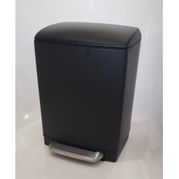 Lixeira inox com pedal retangular Slim Black Matte 6 litros - 3