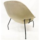 Ver imagem 5 de Poltrona Womb Chair com puff tecido linho bege - Poltronas do Sul