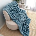 Ver imagem 3 de Cobertor Coberta Queen 2,40x2,20 Manta Ultrasoft Alto Relevo Extra Macia Turmalina Azul - 100% Poli