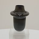 Ver imagem 3 de Vaso Decorativo de Vidro Preto 22x16x16cm Enfeite Sala Mesa Estante Aparador