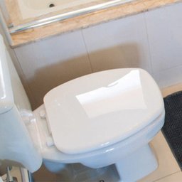 Assento Sanitário Almofadado Branco Thema Premium Herc - 3