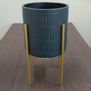Ver imagem 4 de Cachepô de Metal Preto 46x25x25cm Vaso Plantas Jardim Sala Suculenta Flores
